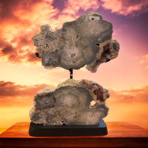 Roze amethist op standaard