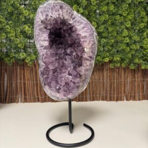 Amethist op standaard