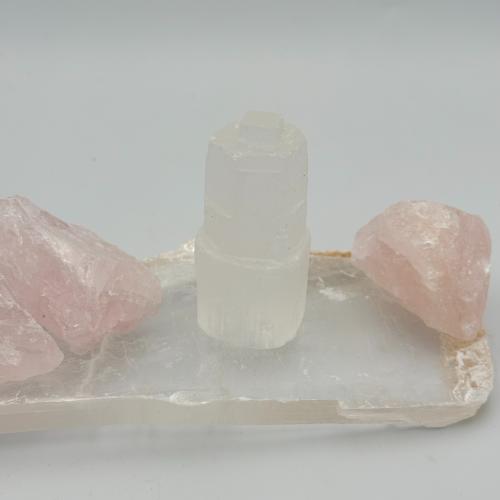 Seleniet torentje van 6,5 cm voor energetische reiniging, bescherming en balans. Ideaal voor kristallen, meditatie en een rustgevende sfeer.