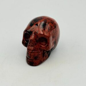 Mahonie obsidiaanskull carving