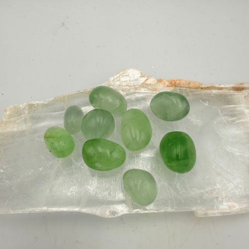 Fluoriet trommelsteen - Concentratie en helderheid