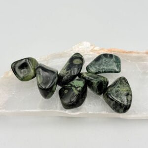 Kambaba trommelsteen - Aardend en rust