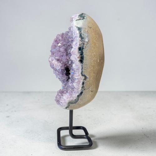 Amethist op standaard Amethist op standaard