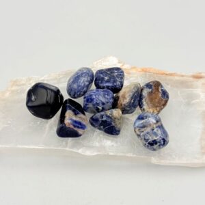 Sodaliet trommelsteen - Communicatie en wijsheid